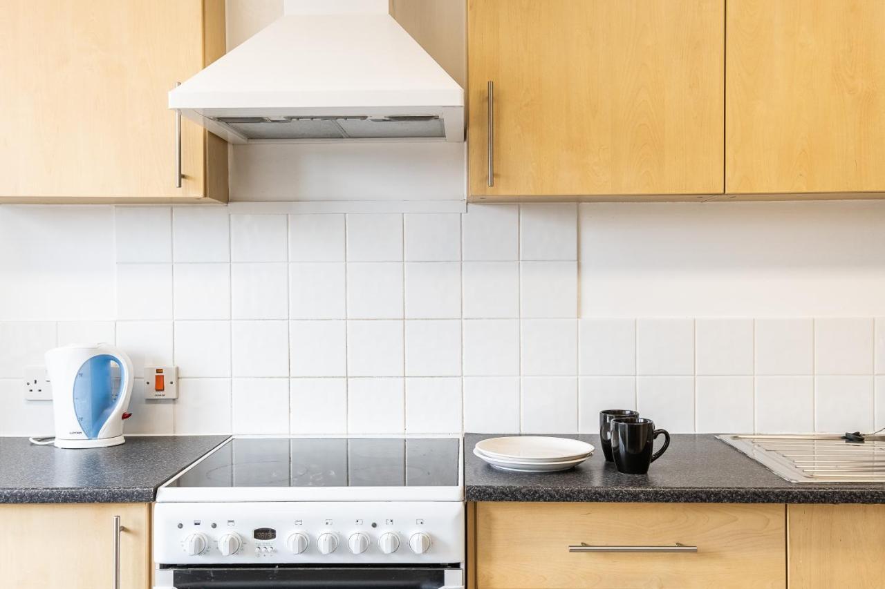 En Suite Rooms, Gillingham - Sk Ngoại thất bức ảnh
