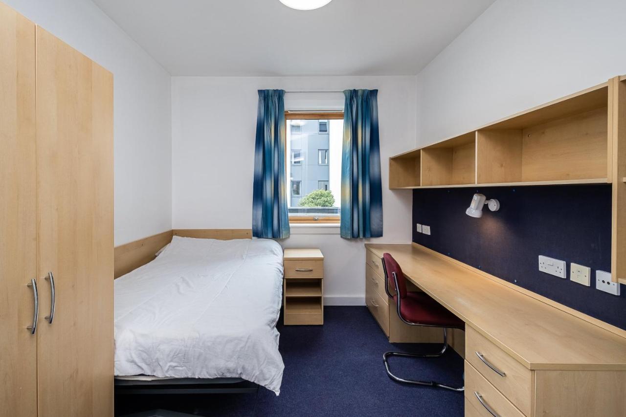 En Suite Rooms, Gillingham - Sk Ngoại thất bức ảnh