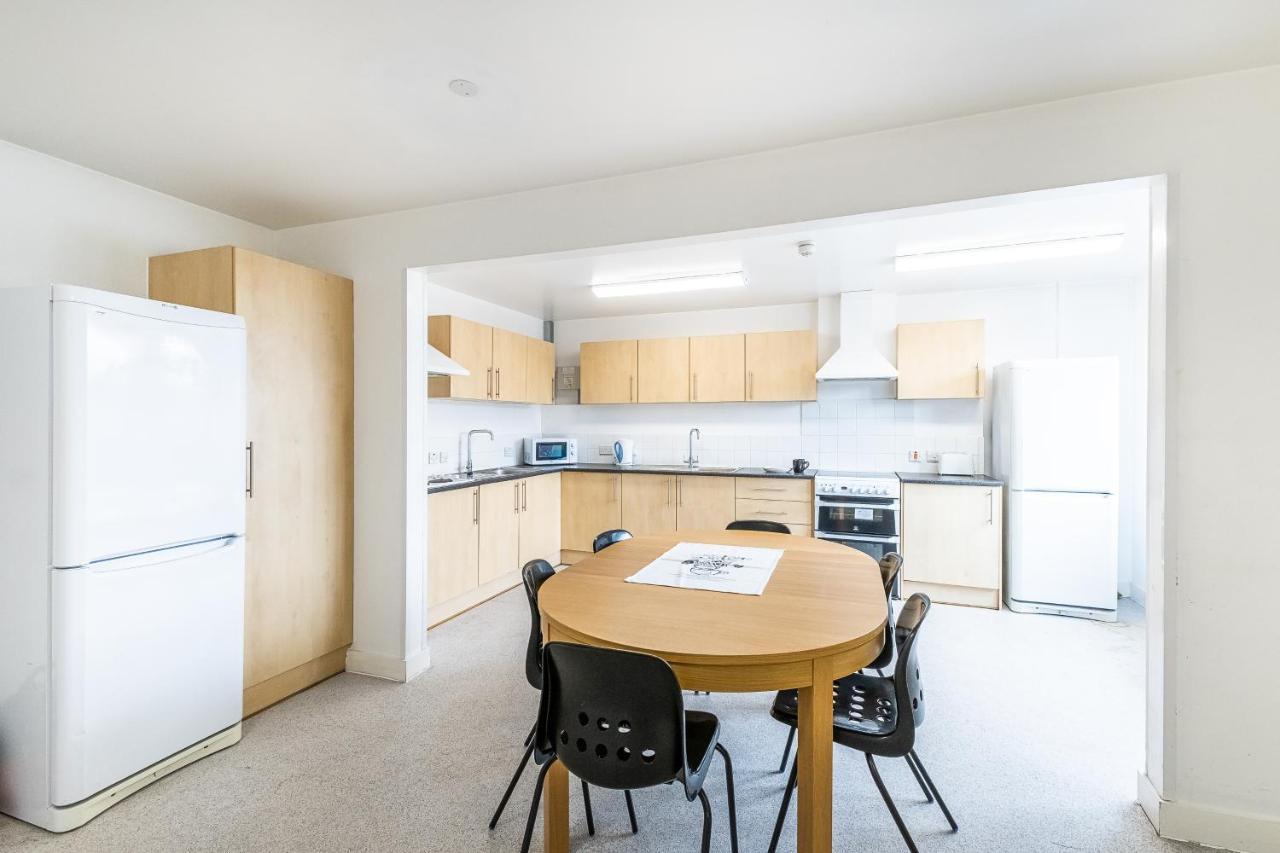 En Suite Rooms, Gillingham - Sk Ngoại thất bức ảnh