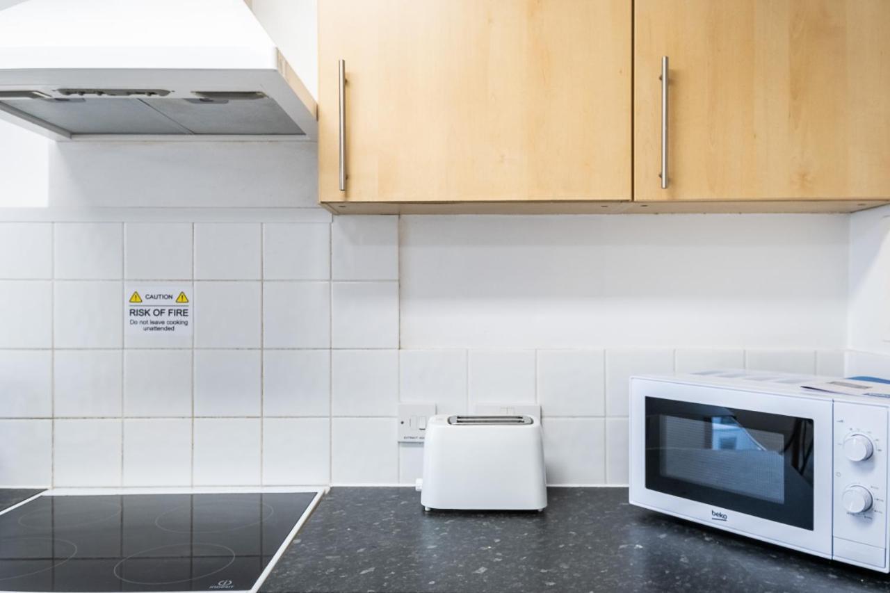En Suite Rooms, Gillingham - Sk Ngoại thất bức ảnh