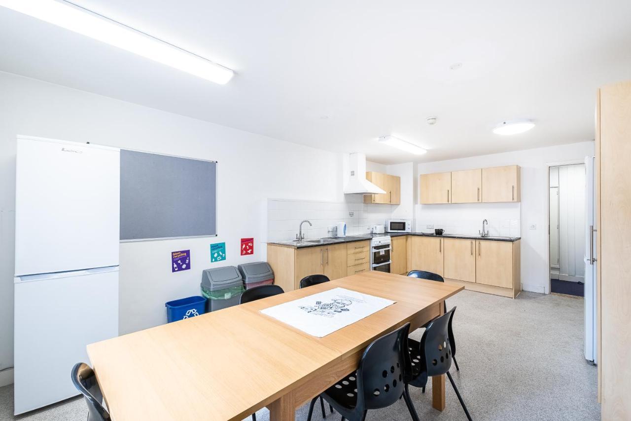 En Suite Rooms, Gillingham - Sk Ngoại thất bức ảnh
